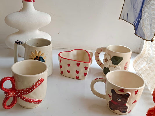 Set of 5 love Mugs (for the price of 4)